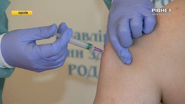 Зміни у правилах вакцинації: як відтепер щеплюватимуться жителі Рівненщини від СОVID-19? (ВІДЕО) - INFBusiness
