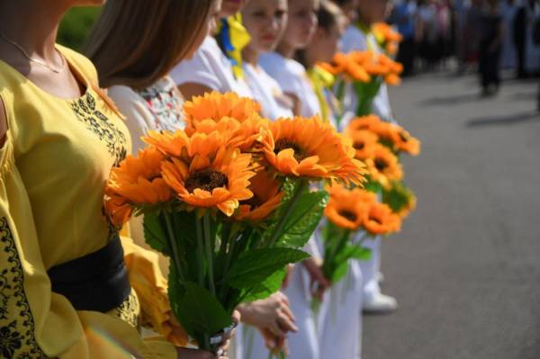 Рівненщина вшановує пам'ять загиблих Героїв - INFBusiness