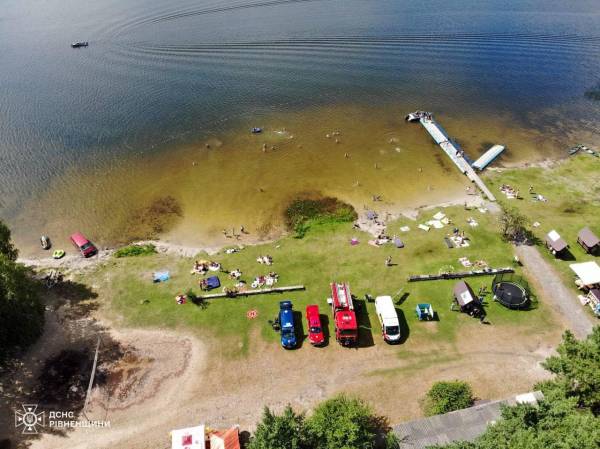 Рятувальники Рівненщини провели навчання на одній з найбільших водойм області - INFBusiness