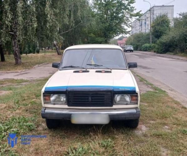 У Квасилові водії лишають автомобілі на газонах - INFBusiness