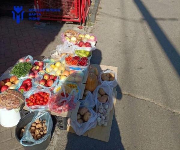 Нелегальні мобільні кав`ярні та вуличні торговці: у Рівному муніципали виявили порушення - INFBusiness