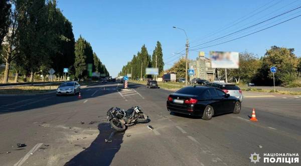 Поліція шукає свідків ДТП у Рівному, в якій травмувався неповнолітній мотоцикліст - INFBusiness