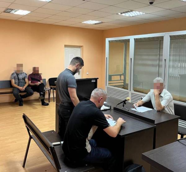Жителя Здолбунова судитимуть за підпал вагонів дизель-поїзду - INFBusiness