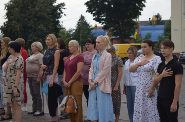 Дружині загиблого Захисника з Рівненщини вручили орден - INFBusiness