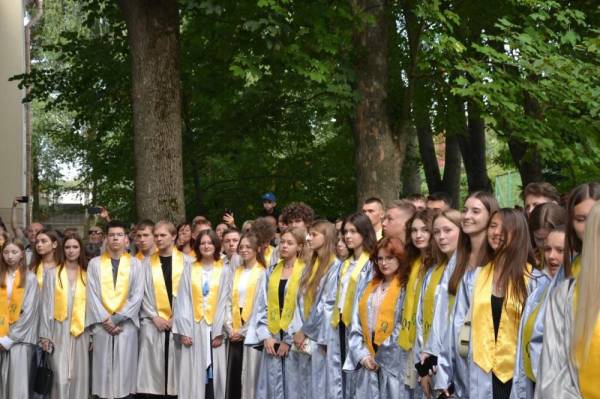 У Острозькій академії відбулася інавгурація першокурсників - INFBusiness