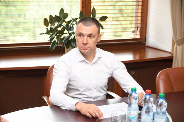 Облаштування укриттів поблизу сервісних центрів МВС на Рівненщині - INFBusiness