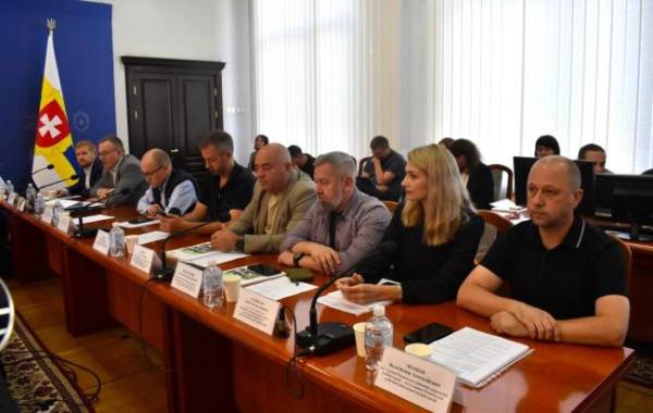 На Рівненщині презентували каталог українських виробників колісної техніки - INFBusiness
