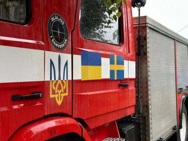 Громади Рівненщини отримали пожежні авто від партнерів зі Швеції - INFBusiness