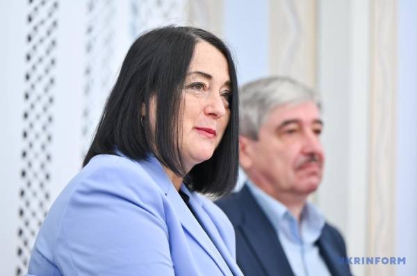 На Lviv BookForum презентували книгу про журналістику незалежної України «Від майданів до війни» - INFBusiness