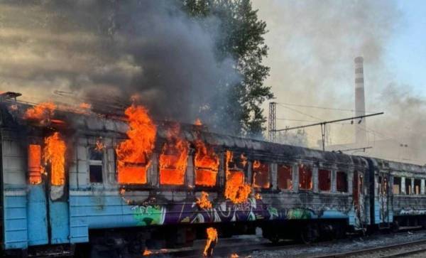 Хотів розважитися: у Харкові 15-річний блогер підпалив потяг і відправив відео у телеграм-канал - INFBusiness