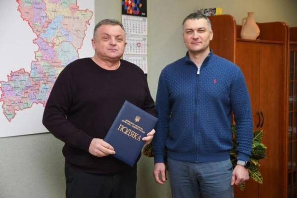 Жителі Рівненщини, які будували фортифікації на Сході, отримали подяки від Донецької ОВА - INFBusiness