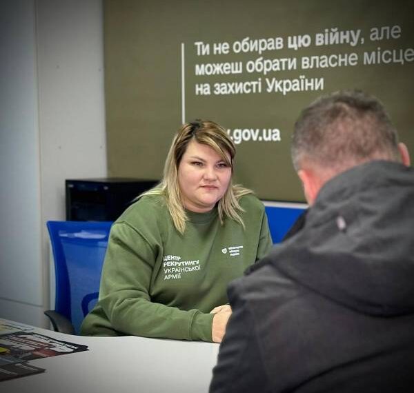 Які запити на службу і що пропонують у ЗСУ: два місяці роботи центру рекрутингу в Костополі