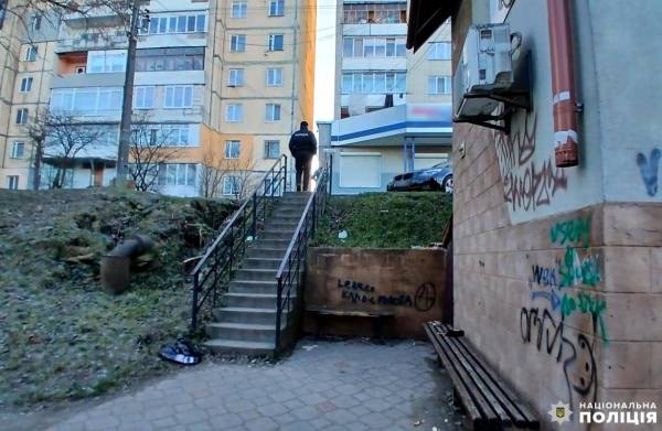 Вирвав з рук гроші та втік: жителя Дубна судитимуть за грабіж - INFBusiness