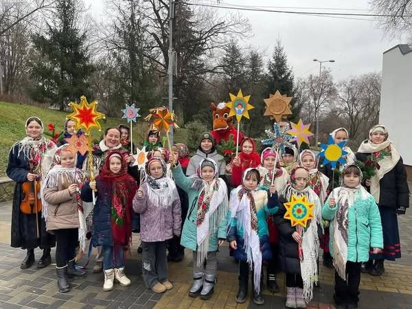 Рівненські ліцеїсти і гімназисти зібрали кошти для наших Захисників - INFBusiness