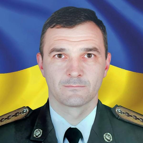 На Рівненщині в останню земну дорогу проведуть хороброго воїна Олега Довгаля - INFBusiness