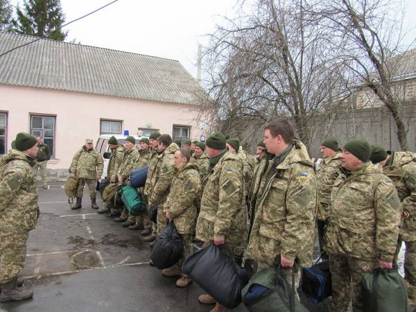 Чи відправляють в ЗСУ служити хворих, літніх людей та наркозалежних: відповідь Сухопутних військ - INFBusiness