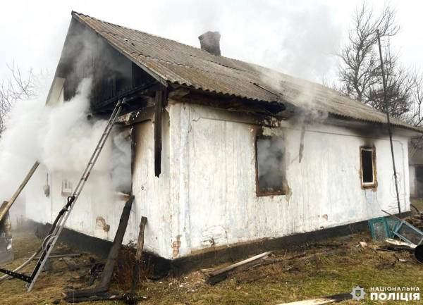 Внаслідок пожежі загинули двоє дітей: Правоохоронці Рівненщини розпочали досудове розслідування - INFBusiness