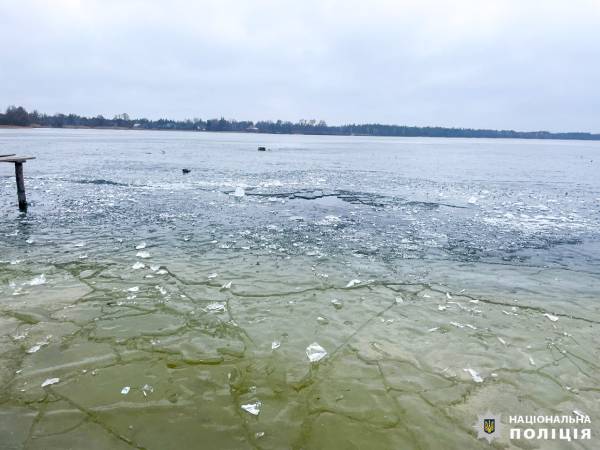 На Рівненщині трактор провалися під кригу: водій загинув - INFBusiness