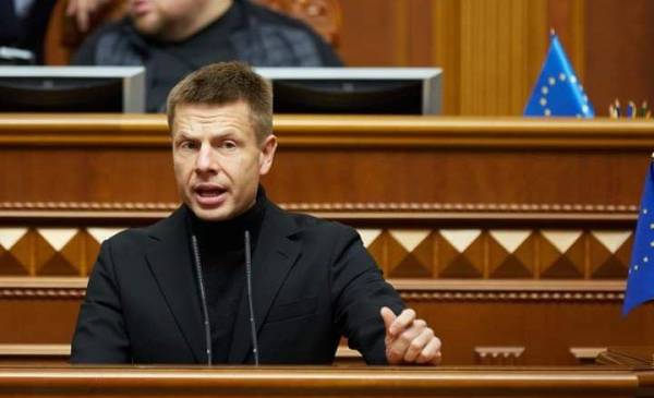 Хроніки "зради": як народні депутати маніпулюють темою мирних перемовин - INFBusiness