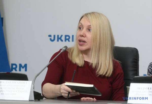 У Києві презентували книгу «Осяяні» про досвід українських письменниць під час війни - INFBusiness