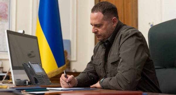 Єрмак попередив про пастку Кремля: чому переговори без перемир'я небезпечні - INFBusiness