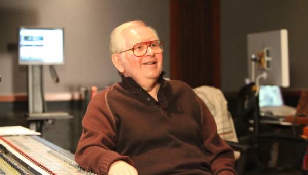 Помер композитор, який писав музику до серіалів «Сімпсони» та «Альф» - INFBusiness