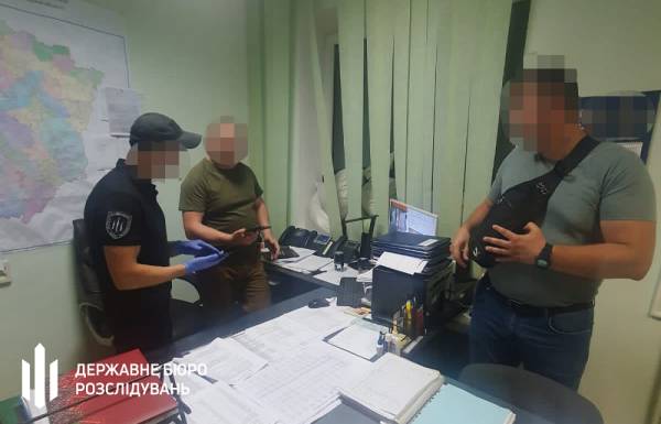 Колишні керівники обласного та районного ТЦК на Рівненщині постануть перед судом за допомогу ухилянтам - INFBusiness