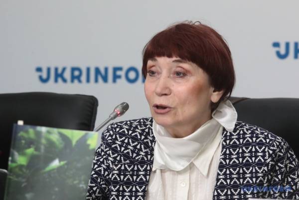 У Києві презентували книгу «Осяяні» про досвід українських письменниць під час війни - INFBusiness