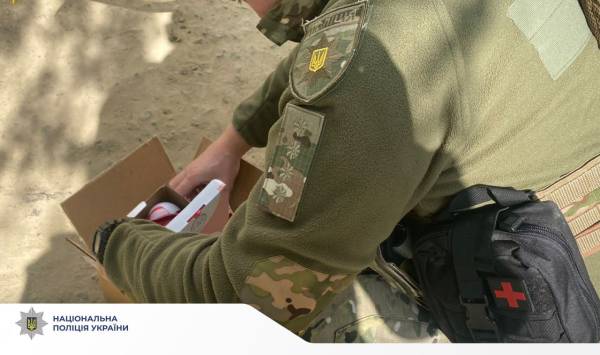 У Рівному через підозрілу коробку на дитячому майданчику викликали поліцію і кінологів - INFBusiness