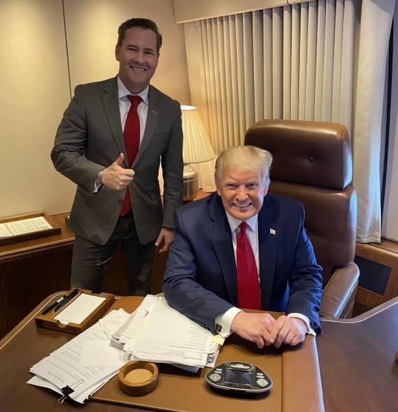 Перша гучна відставка у команді Трампа: що відомо про Майка Волца та його погляди на Україну - INFBusiness