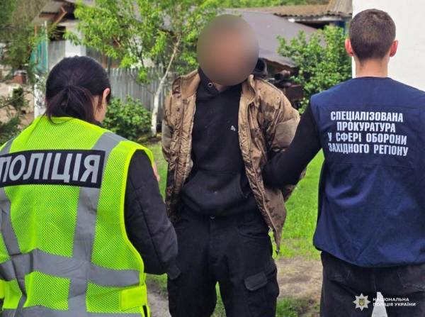 Наразі зловмисник перебуває в ізоляторі тимчасового тримання. Відповідно до санкції статті, йому може загрожувати від 6 до 10 років позбавлення волі. Збував небезпечний психотроп: на Сарненщині затримали наркодилера - INFBusiness