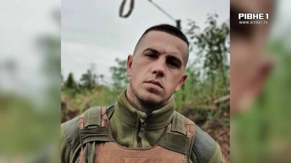На Рівненщині рідні загиблого Героя власним коштом відкрили спортмайданчик (ВІДЕО) - INFBusiness