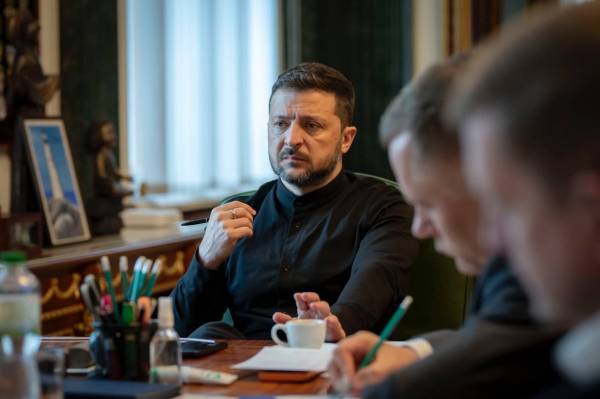 Росія намагається виграти час, – Зеленський пояснив президенту Фінляндії наміри Москви - INFBusiness