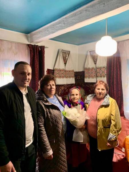 У громаді на Рівненщині довгожительки відзначили дні народження - INFBusiness