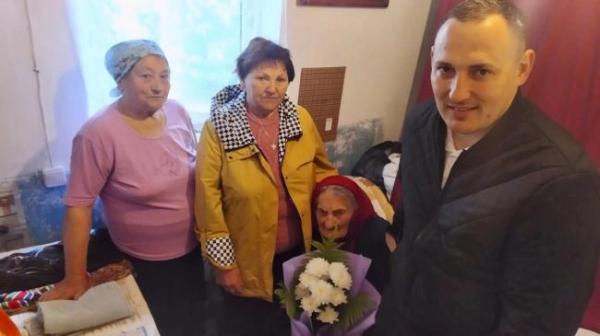 У громаді на Рівненщині довгожительки відзначили дні народження - INFBusiness