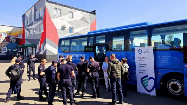 Півсотні рятувальників Рівненщини вакцинували під час Всесвітнього тижня імунізації - INFBusiness