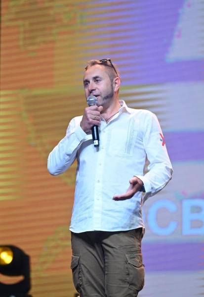 «Вчителі — сила і непереможність української освіти»: репортаж із фестивалю «Вчителі майбутнього» - INFBusiness