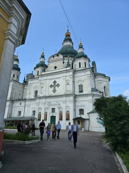 На Чернігівщині обговорили відновлення культурної спадщини, що постраждала унаслідок війни - INFBusiness