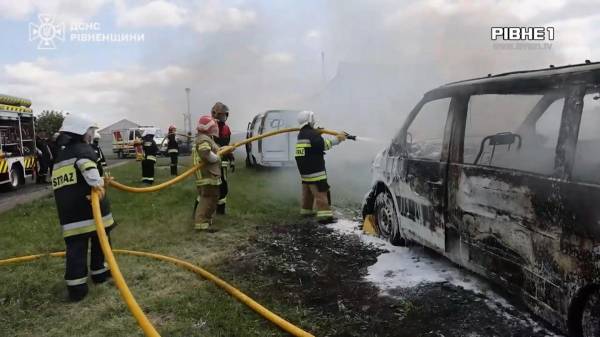 Перші спеціальні навчання для жінок-рятувальниць із чотирьох областей країни провели на Рівненщині (ВІДЕО) - INFBusiness