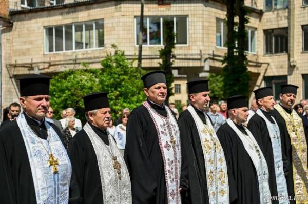 Епіфаній освятив хрест для будівництва храму в Рівному (ФОТО) - INFBusiness