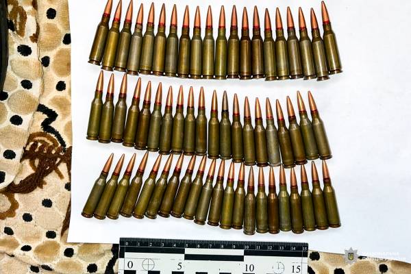 На Рівненщині поліція вилучила гранату та десятки патронів у двох місцевих жителів - INFBusiness