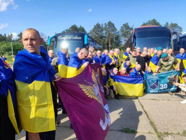 Ще двоє захисників з Рівненщини повернулися з російського полону - INFBusiness