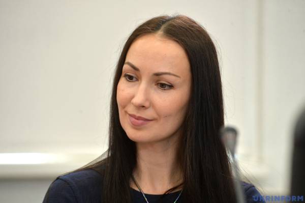 «Креативні і дієві методи стимулювання вживання та розвитку української мови». Частина друга - INFBusiness