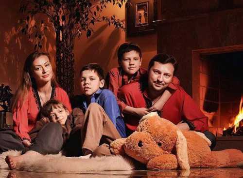 Як народні депутати приймають пологи (фото) - INFBusiness