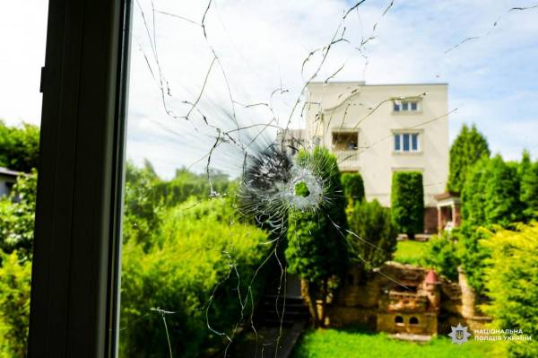 У Рівному 47-річний чоловік стріляв з вікна будинку - зловмисника роззброїли і затримали (ВІДЕО) - INFBusiness