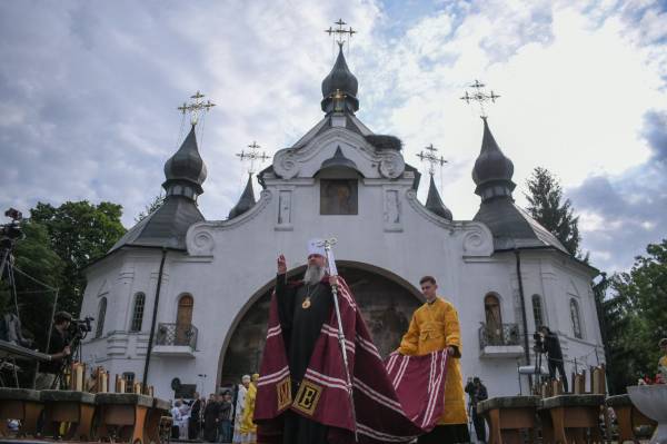 Епіфаній очолив панахиду на Рівненщині під час вшанування Героїв Берестецької битви - INFBusiness