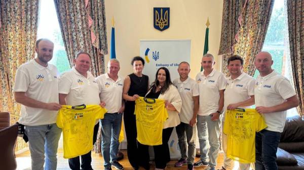 Лікарі з Рівненщини вибороли бронзу на Чемпіонаті світу з футболу серед медиків - INFBusiness