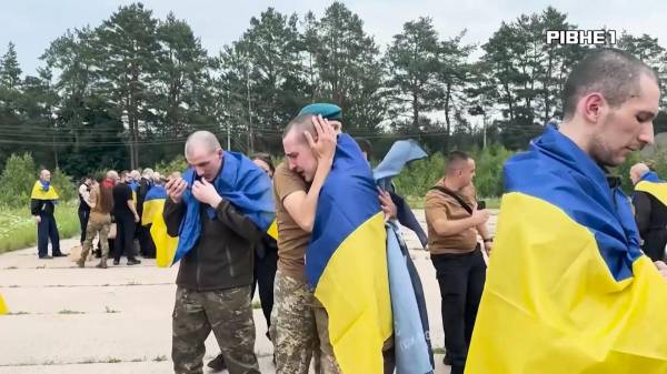 Черговий етап обміну: з російського полону повернувся ще один захисник з Рівненщини (ВІДЕО) - INFBusiness
