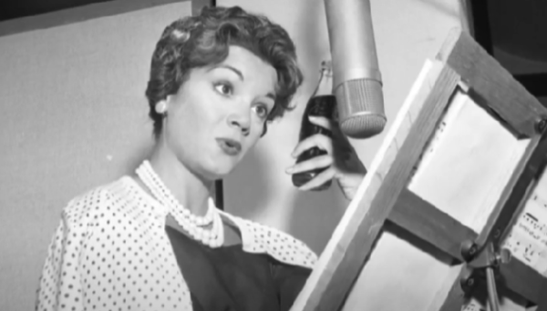 Померла американська поп-співачка Конні Френсіс - INFBusiness