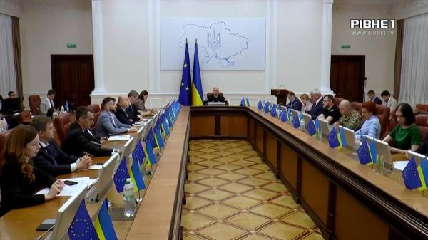"5 тисяч для першокласників": рівняни відверто висловились про виплату (ВІДЕО) - INFBusiness